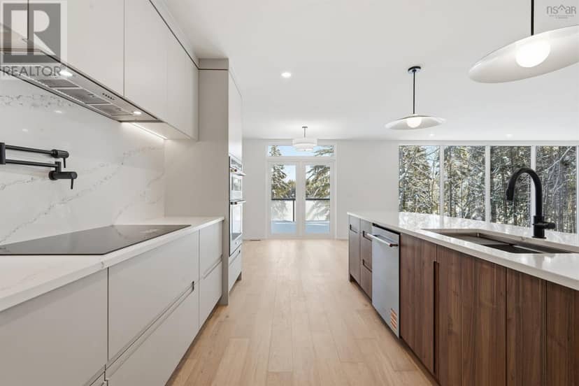 103 Canoe Crescent — photo 4 of 40