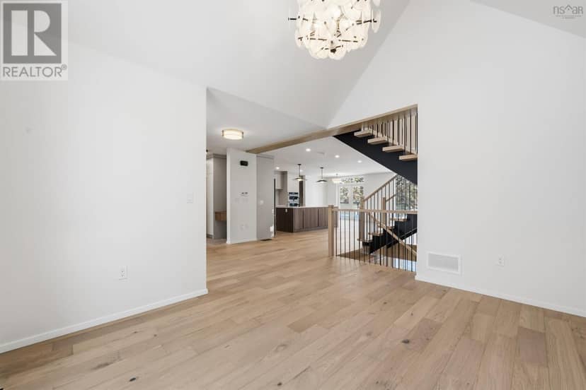 103 Canoe Crescent — photo 7 of 40