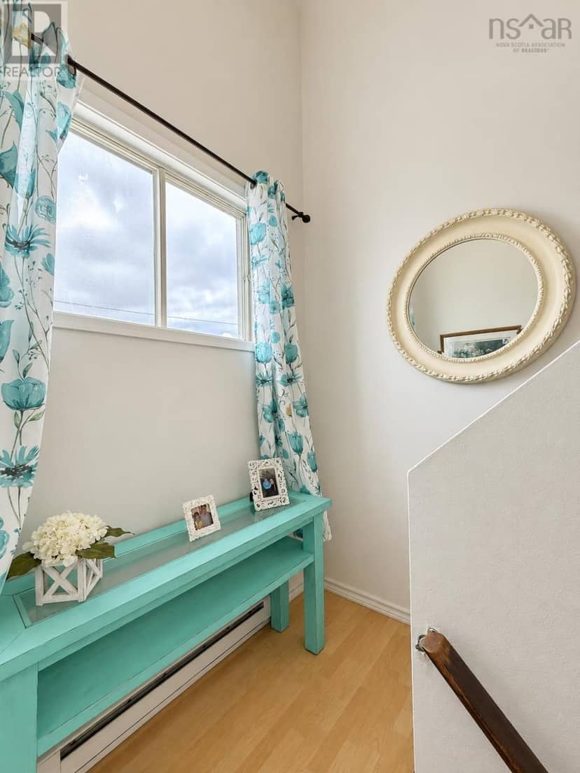 58 HARTLEN Avenue — photo 30 of 40