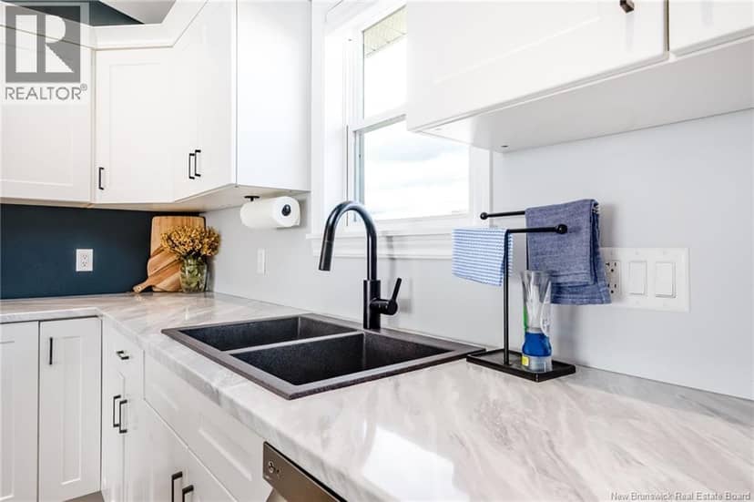 31 Kappa Avenue — photo 11 of 40