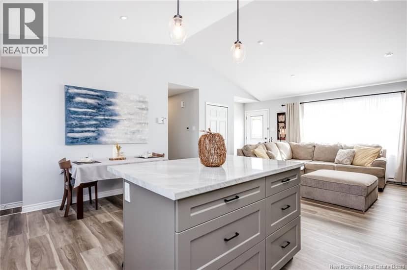 31 Kappa Avenue — photo 13 of 40