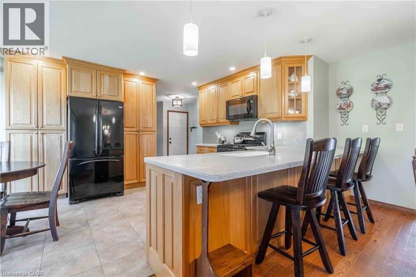 15 CLARE INNIS Court — photo 17 of 40
