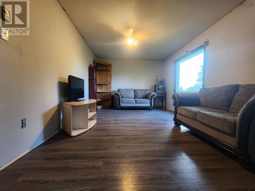 9340 Highway 366 — photo 19 of 40