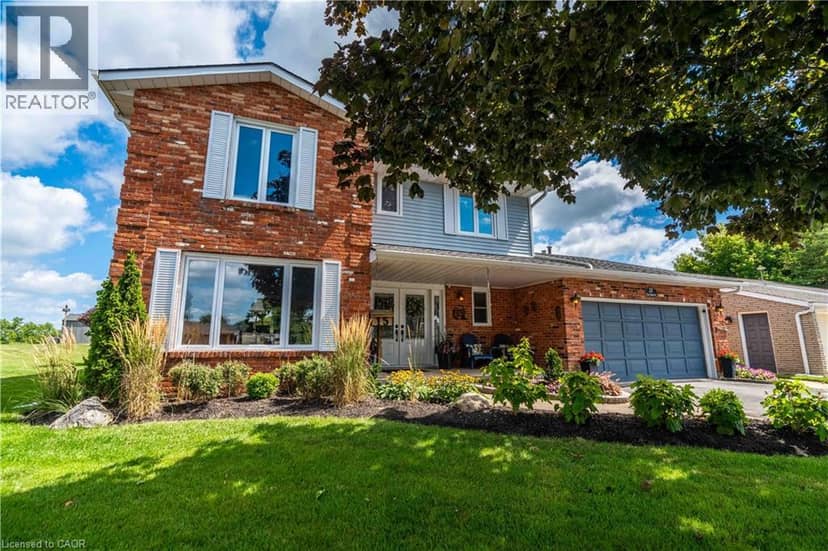 15 CLARE INNIS Court, Caledonia, photo 3