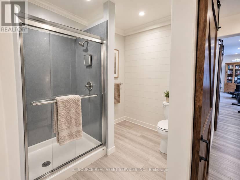 120 Campbell Avenue — photo 18 of 32
