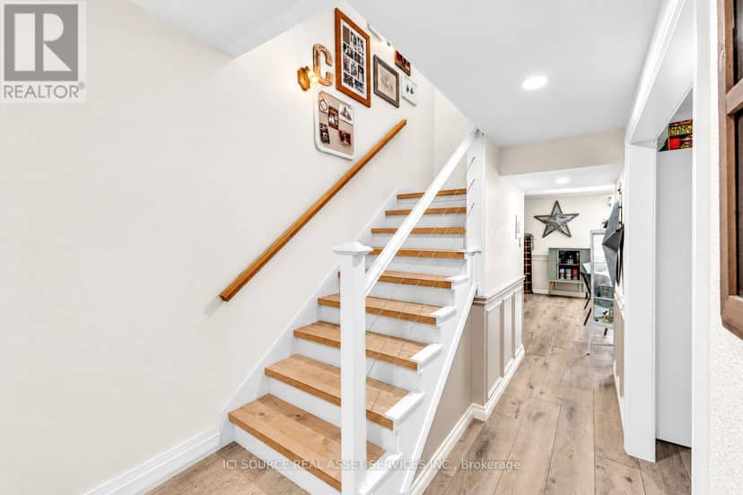 120 Campbell Avenue — photo 30 of 32