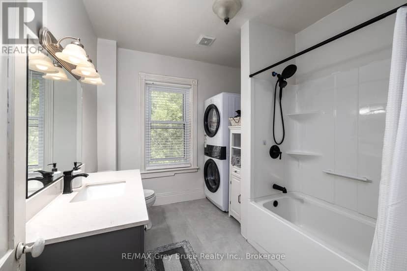 580 23rd Street W — photo 24 of 40