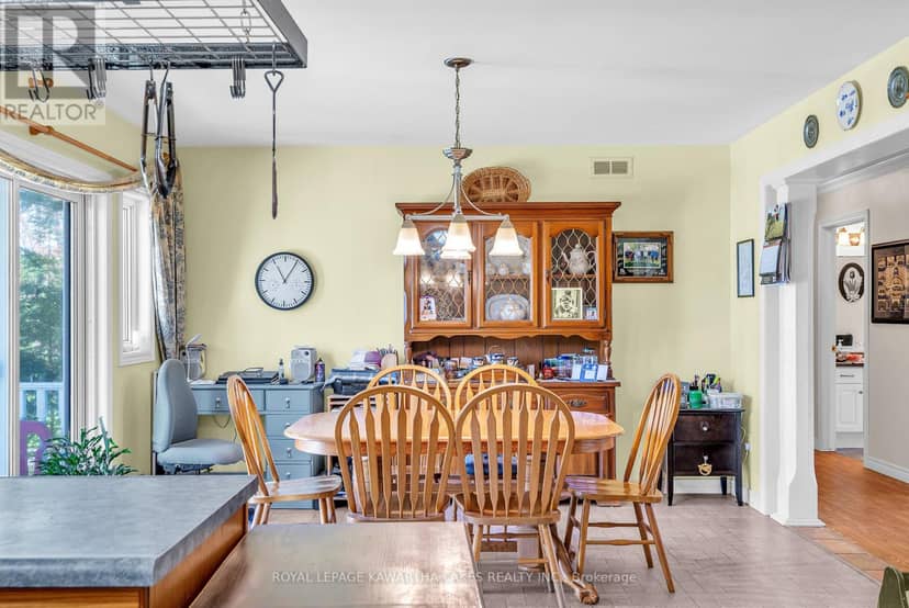 62 Evans Drive — photo 12 of 40