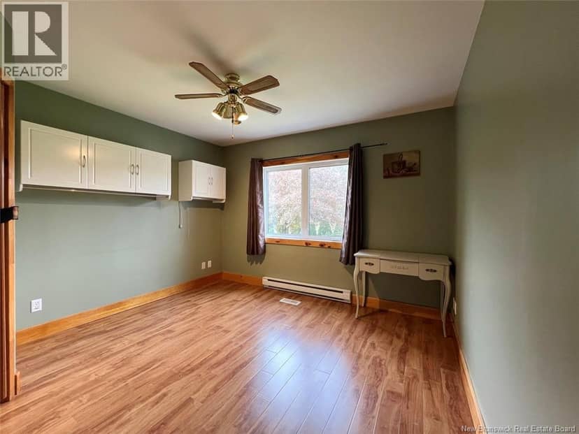 30 Hubert Street — photo 18 of 40