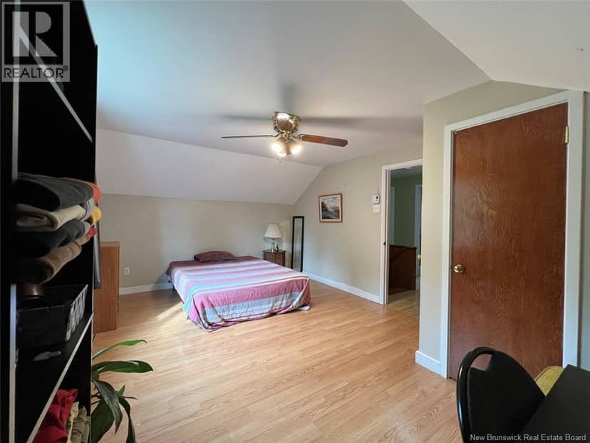 30 Hubert Street — photo 27 of 40