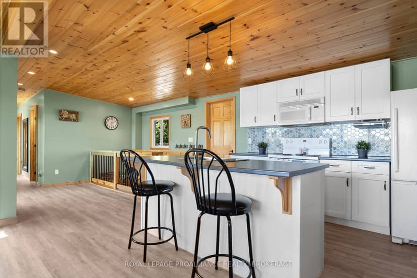 402 Troy Lake Road, Rideau Lakes, photo 5