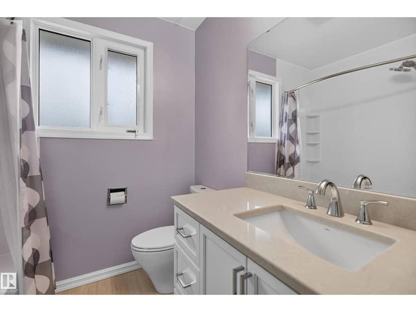 Listing 30373917 — photo 16 of 37