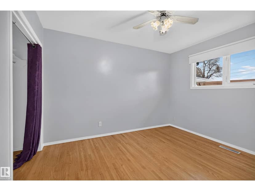 Listing 30373917 — photo 18 of 37