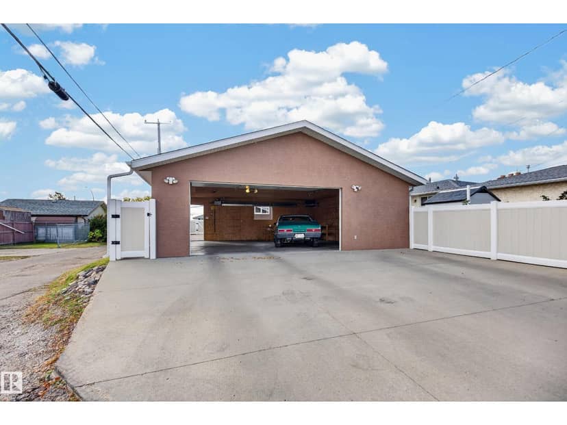Listing 30373917 — photo 34 of 37