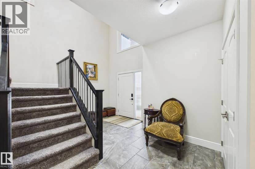 48 Lundberg Crescent, Red Deer, photo 3