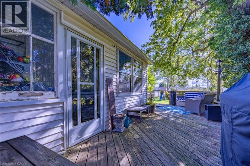 2018 MAIN Street S, Jarvis, photo 4