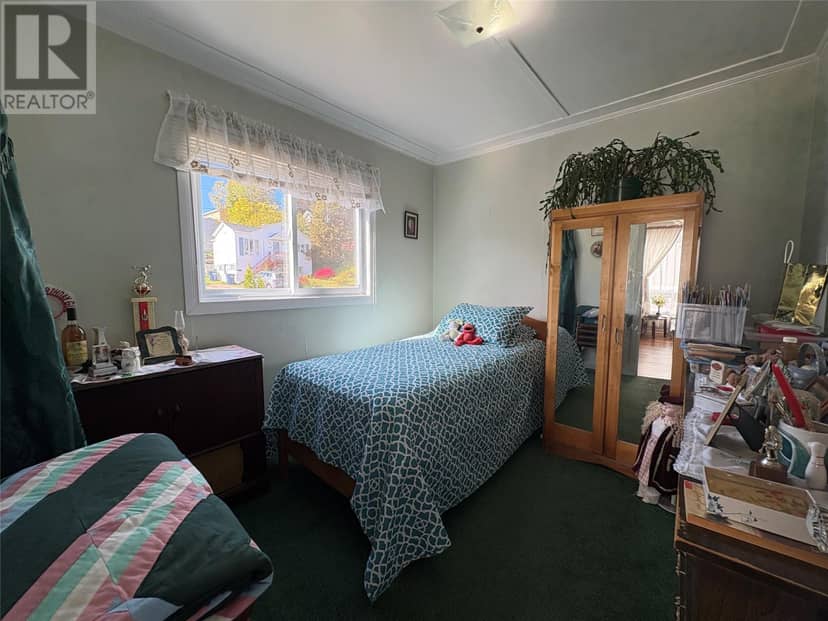 10 Linds Road — photo 13 of 16