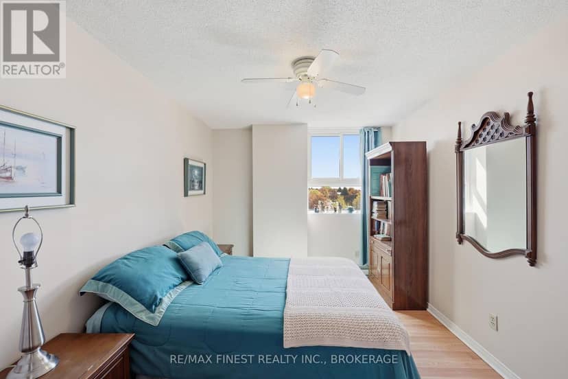 610 - 745 Davis Drive — photo 12 of 27