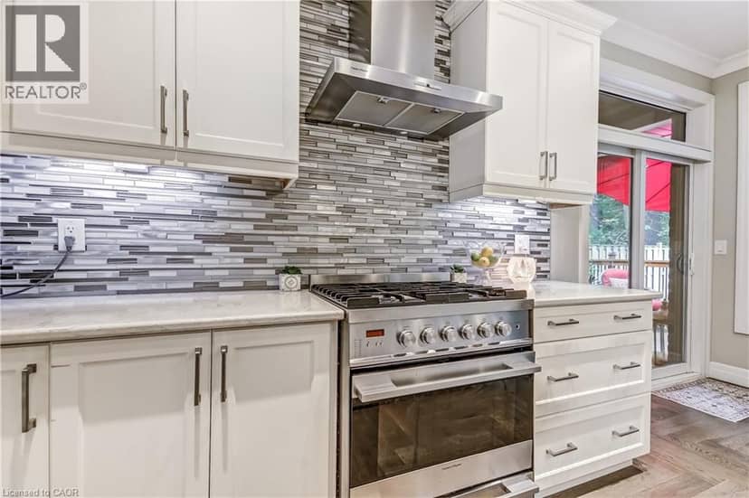 22 SIHLER Woods — photo 23 of 35