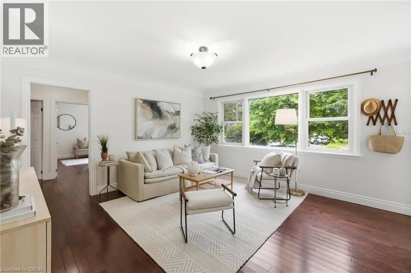 16 CARRINGTON Court, Ancaster, photo 6