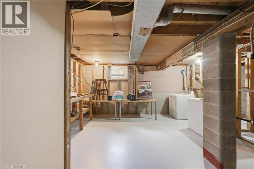 16 CARRINGTON Court — photo 23 of 32