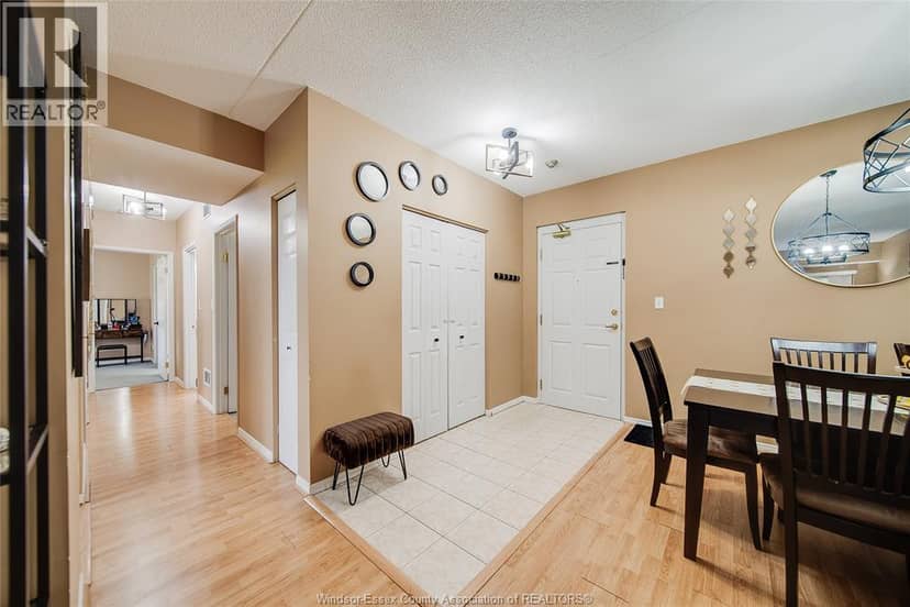 8335 WYANDOTTE STREET East Unit# 109 — photo 5 of 39