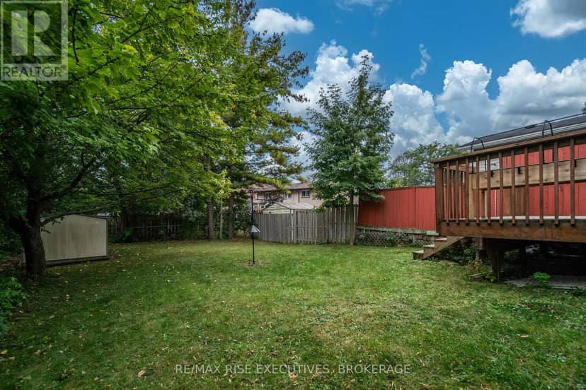 18 Carriage Court Avenue — photo 38 of 40