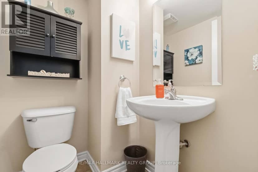 8 - 562 Lakeridge Drive — photo 12 of 38