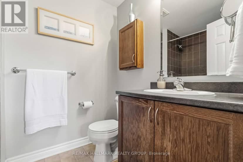 8 - 562 Lakeridge Drive — photo 26 of 38