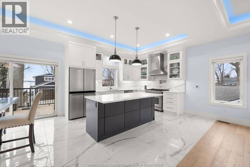 1118 Union Street — photo 9 of 40