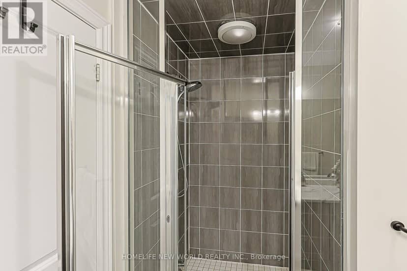 56 Elkington Crescent — photo 19 of 28