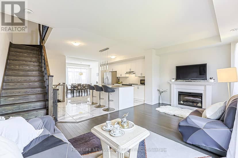 56 Elkington Crescent, Whitby, photo 8
