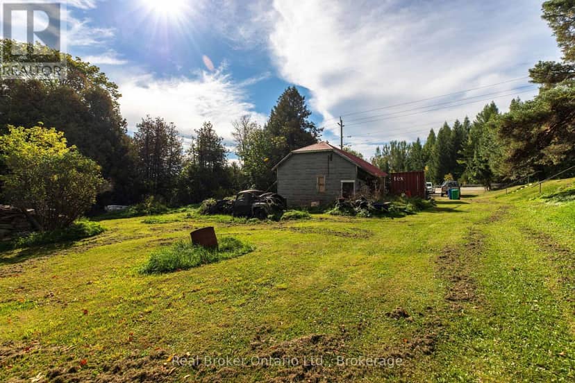 776813 Highway 10, R.R. #3 Highway — photo 32 of 40