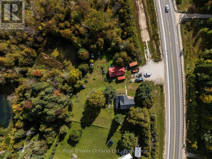 776813 Highway 10, R.R. #3 Highway — photo 37 of 40