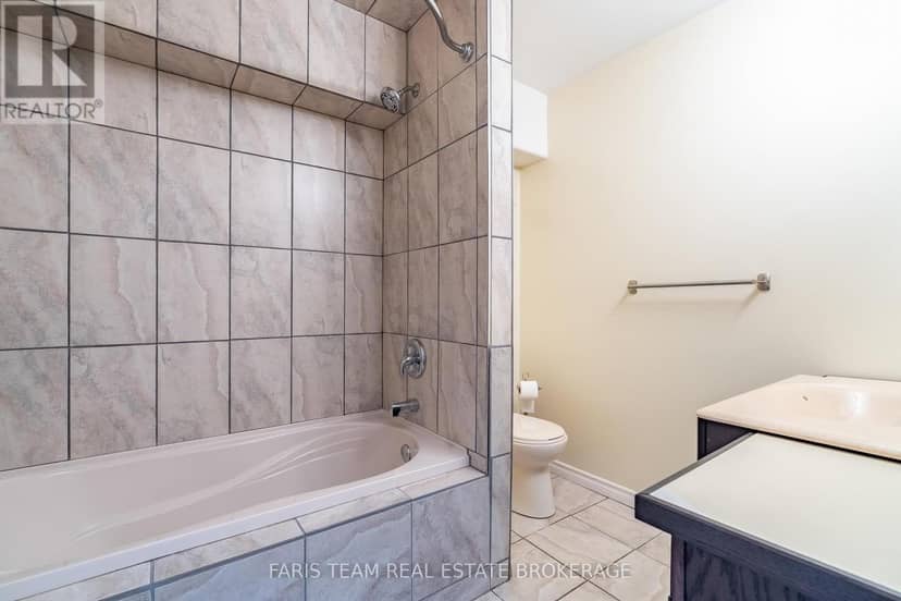 8 Pinecone Avenue — photo 15 of 22