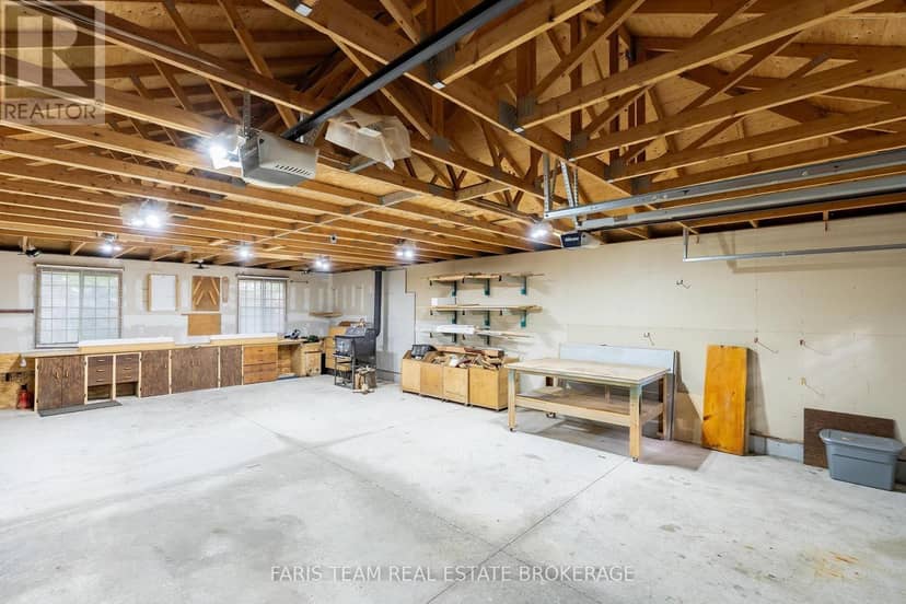 8 Pinecone Avenue — photo 17 of 22