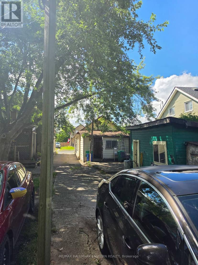 532 Rogers Street — photo 17 of 19