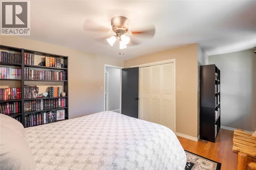 268 Margaret Avenue — photo 19 of 40