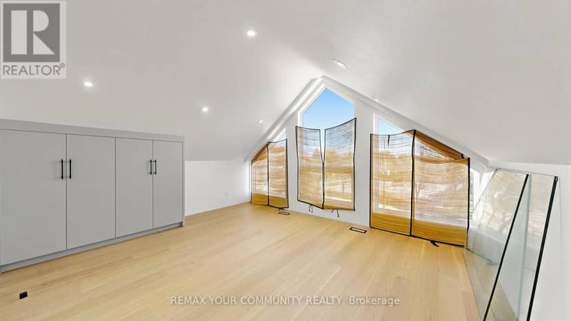 2970B Bayview Avenue — photo 24 of 40