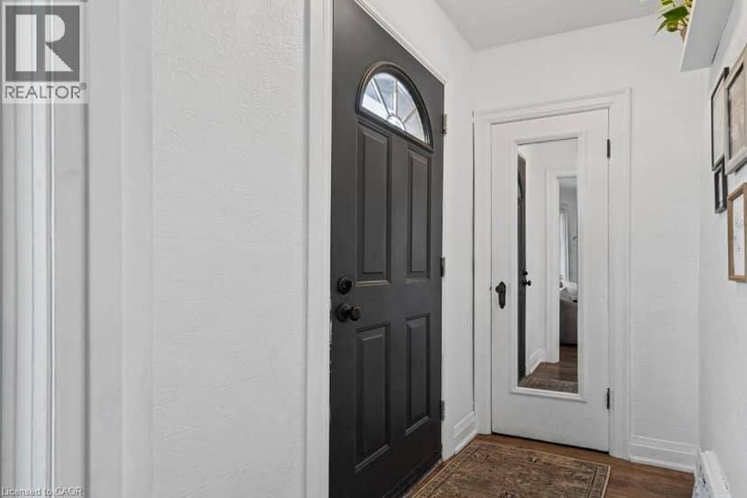 202 HUXLEY Avenue S — photo 7 of 40
