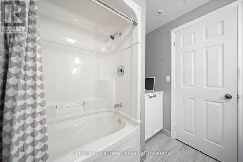150 Forestway Trail — photo 32 of 40