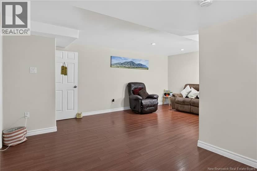 26 Grantham Road — photo 24 of 39
