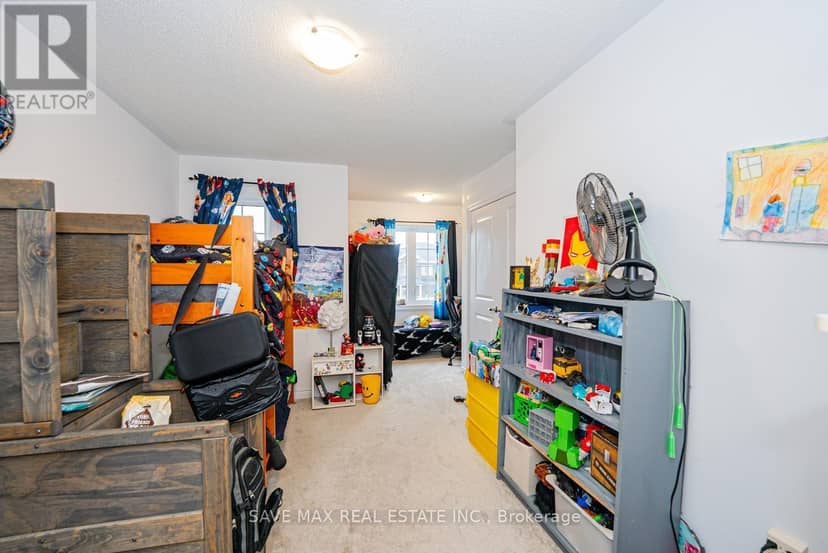 335 Ridley Crescent — photo 36 of 40