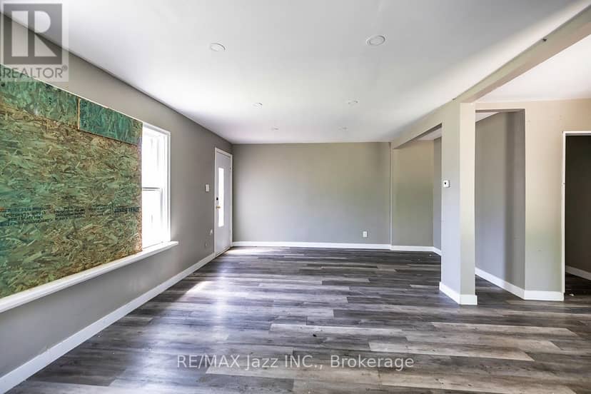2216 Highway 2 — photo 16 of 27