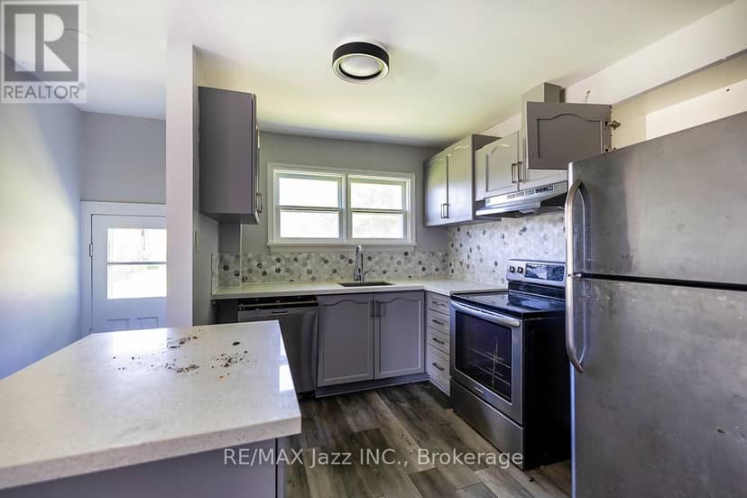 2216 Highway 2 — photo 9 of 27