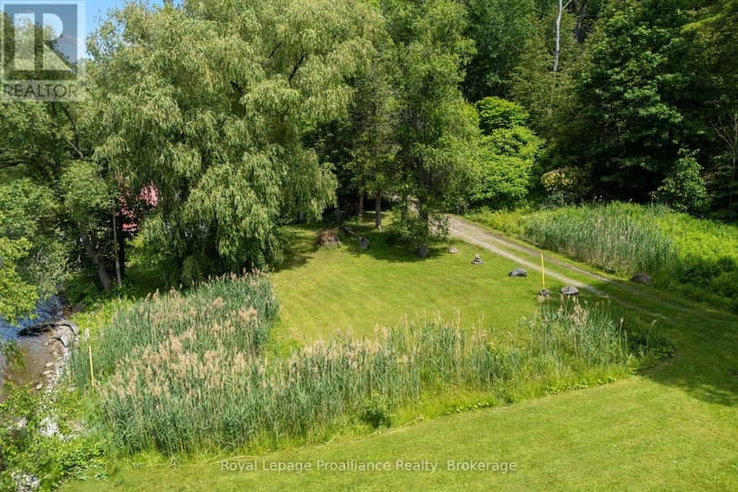 5248 King Road, Hamilton Township, photo 4