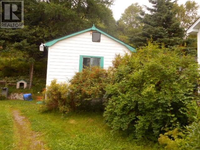 352 Main Street, Springdale, photo 7