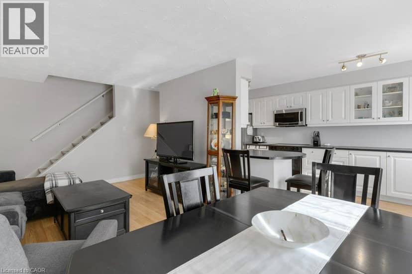 320 TRAYNOR Avenue Unit# 1 — photo 10 of 24