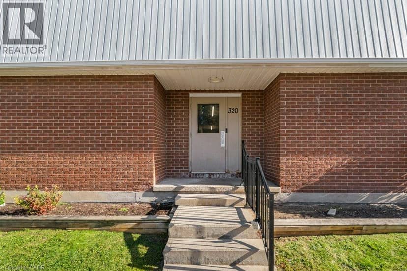 320 TRAYNOR Avenue Unit# 1, Kitchener, photo 2