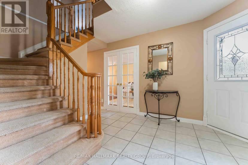 2053 Rolling Brook Drive, Ottawa, photo 5